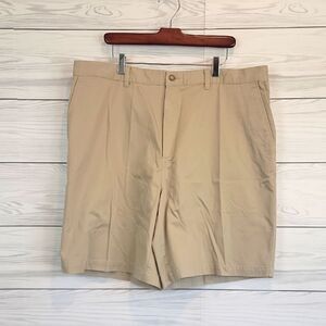 Geoffrey Been NWT tan Chino Shorts Men Size 40